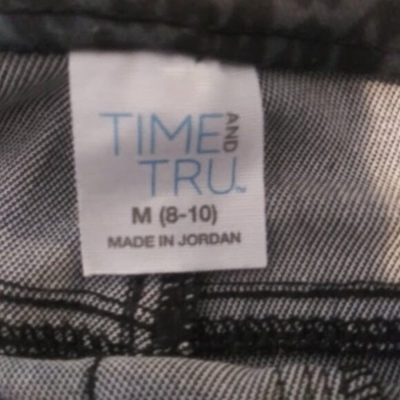 Time And True women's sizem M (8-10) gray and black animal print jeggings - Picture 13 of 16